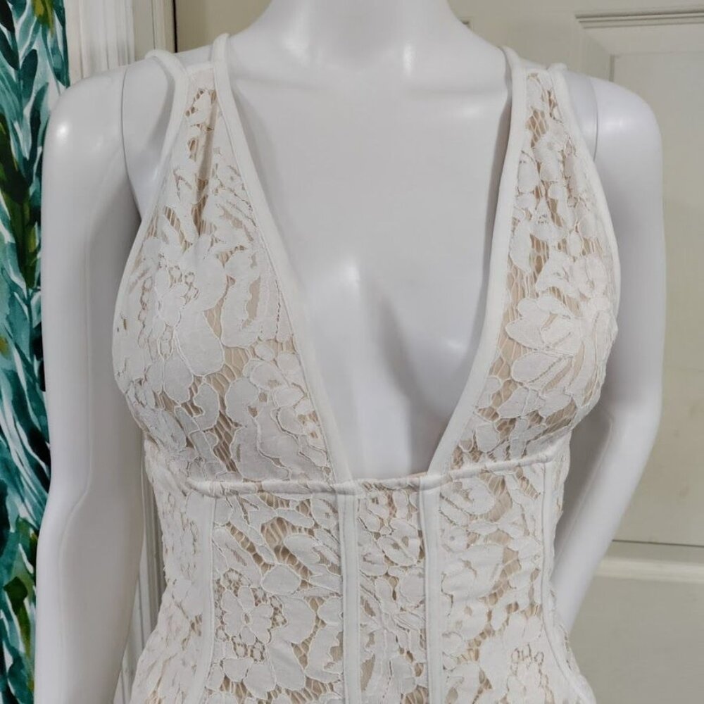 Tobi V-Neck Spaghetti Strap Graduation Lace Prom Bodycon Mini Dress White Small - Picture 6 of 13